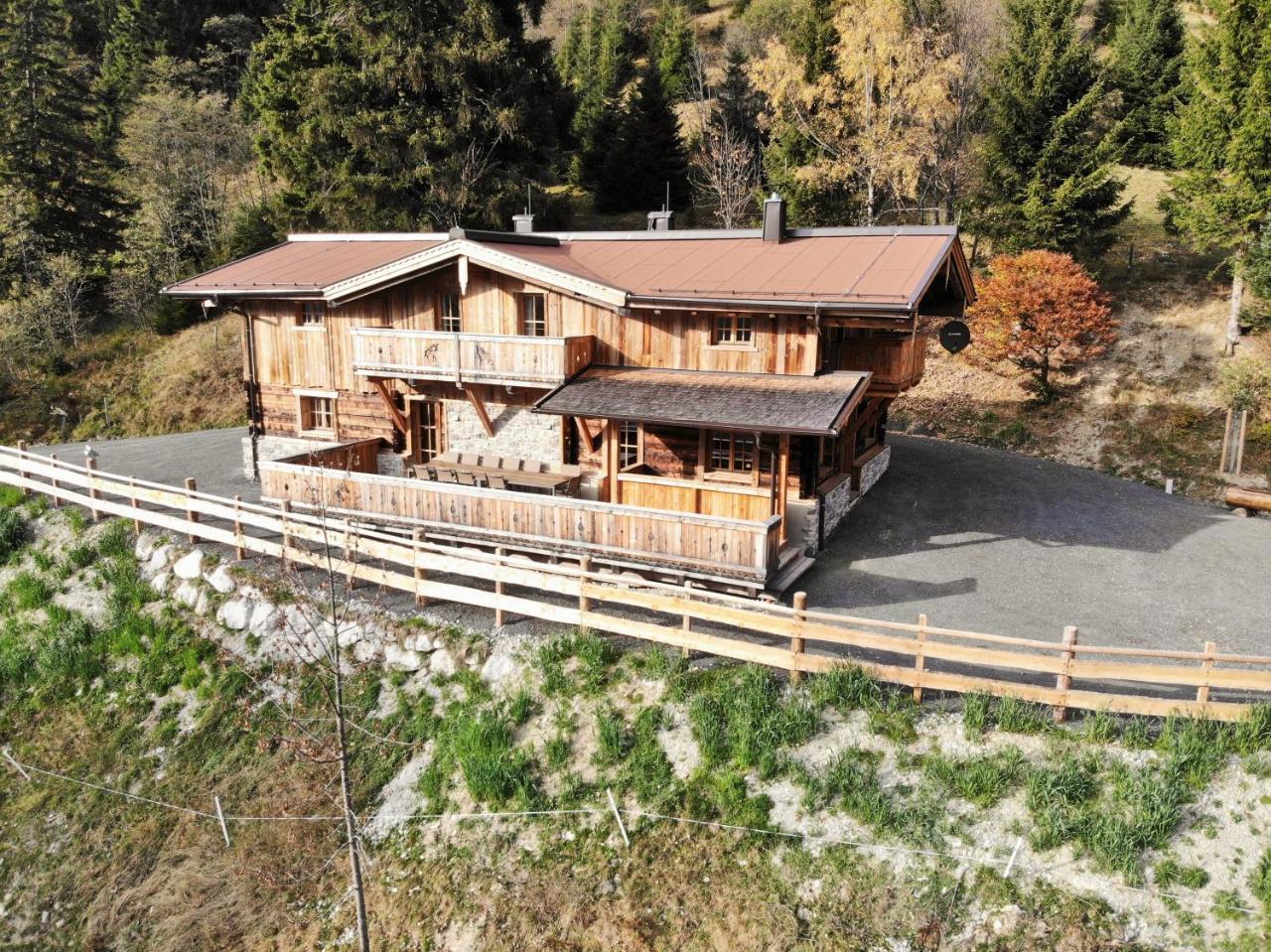 Villa Almhütte Lengau Saalbach-Hinterglemm Exterior foto